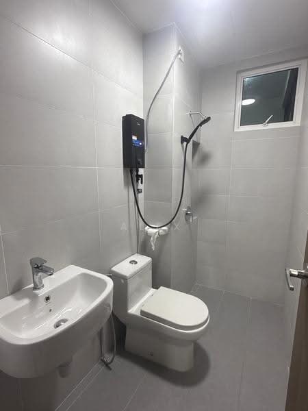 Service Residence for Rent at TRELLIS RESIDENCES - Alex Sieh - Bathroom - PropertyGuru.com.my