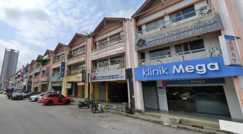 Shop for Rent in Taman Equine (Seri Kembangan) - Loh KC - Exterior - PropertyGuru.com.my