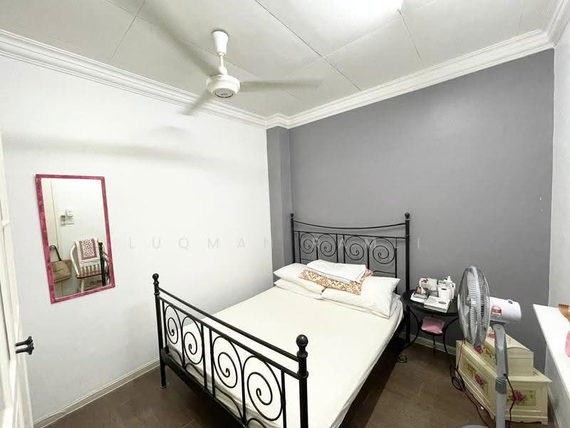 Semi-Detached House for Sale in Bandar Tasik Puteri (Rawang) - Luqman Ramli - Bedroom - PropertyGuru.com.my