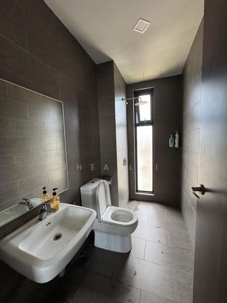 Semi-Detached House for Rent in Johor Bahru (Johor) - Thea Lai - Bathroom - PropertyGuru.com.my