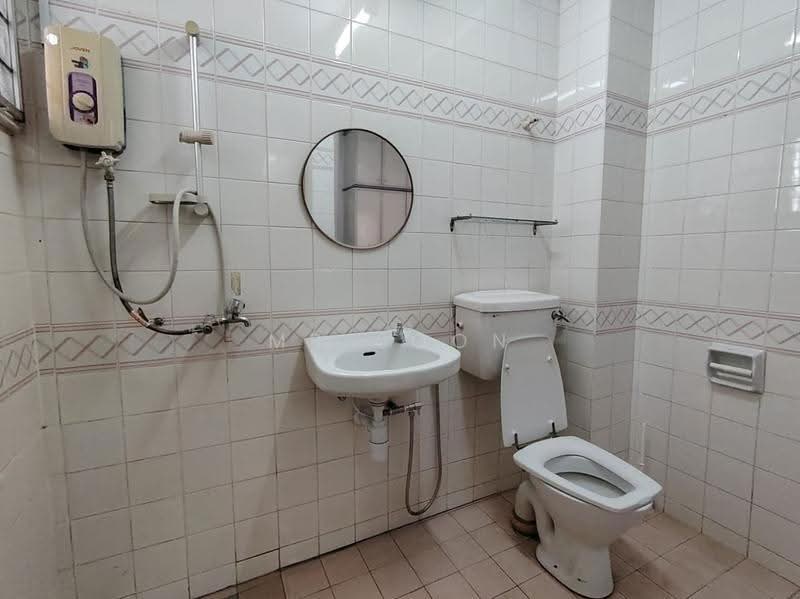 2-storey Terraced House for Rent in Taman Sea (Petaling Jaya) - Mr Soon - Bathroom - PropertyGuru.com.my
