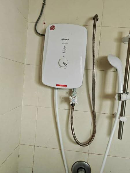 Townhouse for Sale in Seri Kembangan (Selangor) - Nicholas Lew - Bathroom - PropertyGuru.com.my