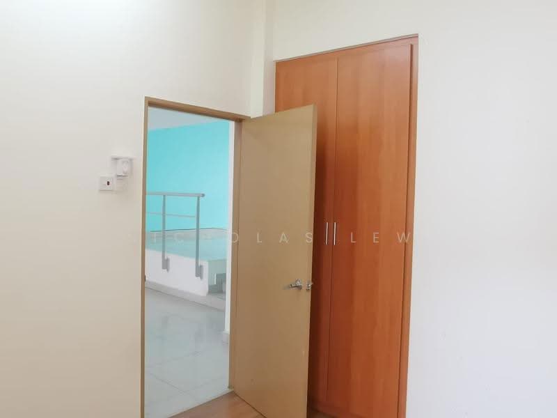 Kondominium untuk Dijual di Bayan Villa, Seri Kembangan - Nicholas Lew - PropertyGuru.com.my