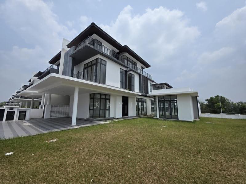 Semi-Detached House for Sale in Presint 12 (Putrajaya) - Kamil Ghazali - Exterior - PropertyGuru.com.my