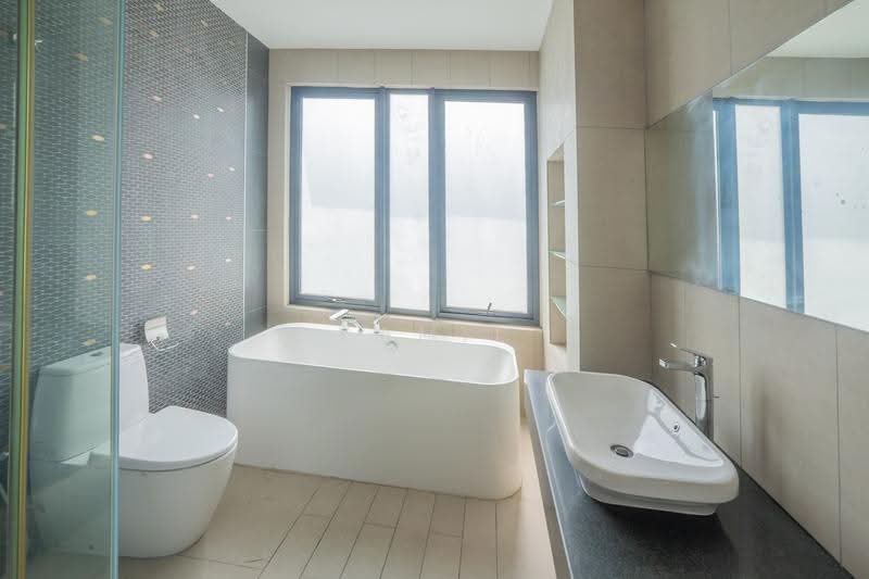 Semi-Detached House for Sale in Presint 12 (Putrajaya) - Kamil Ghazali - Bathroom - PropertyGuru.com.my
