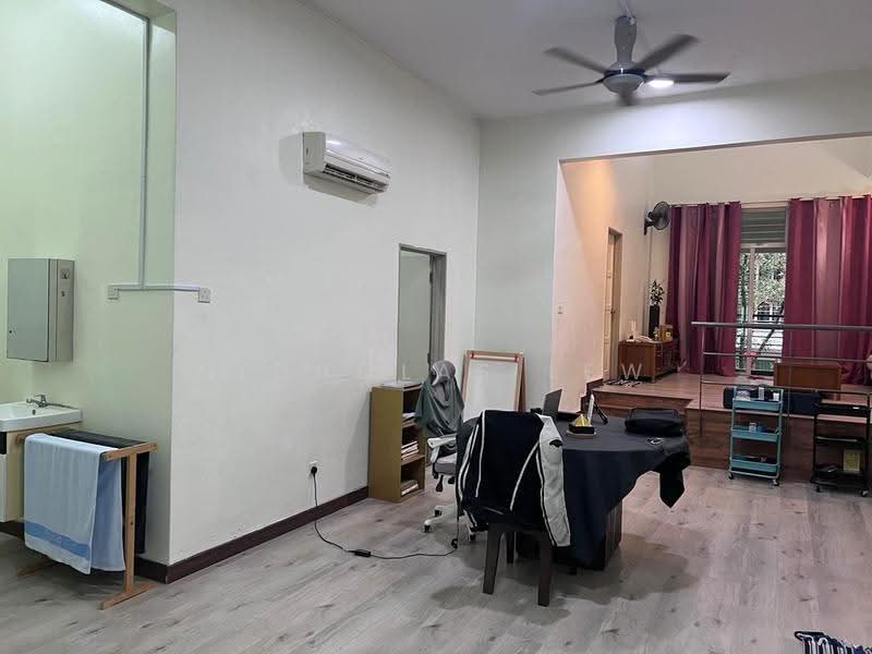 Rumah Bandar untuk Dijual di Seri Kembangan (Selangor) - Nicholas Lew - Interior - PropertyGuru.com.my