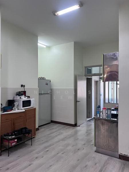 Rumah Bandar untuk Dijual di Seri Kembangan (Selangor) - Nicholas Lew - Kitchen - PropertyGuru.com.my