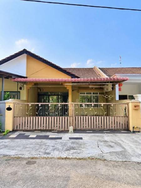 Rumah Teres 1-Tingkat untuk Dijual di Taman Sri Skudai (Skudai) - Fakhrul Imlan - Exterior - PropertyGuru.com.my