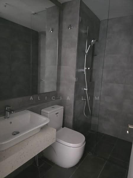 Kondominium untuk Dijual di ALIX Residences - Alicia Lim - Bathroom - PropertyGuru.com.my