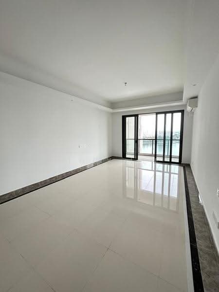 Condominium for Sale at R&F Princess Cove Phase 2-Seine Region - Mindy Lee - Living Room - PropertyGuru.com.my