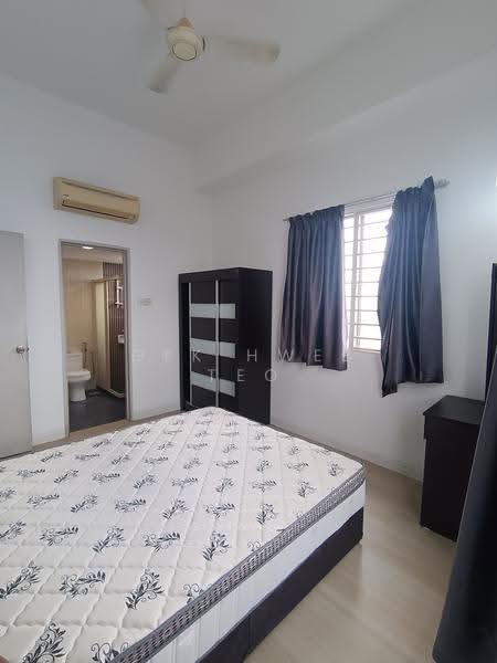 Kediaman Servis untuk Dijual di Rhythm Avenue - Gek Hwee Teo - Bedroom - PropertyGuru.com.my