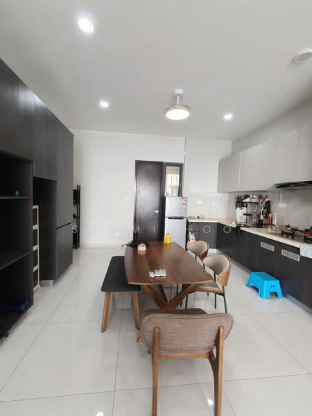 Kondominium untuk Disewa di Royal Strand @ Country Garden Danga Bay - Sammi Hoo - Kitchen - PropertyGuru.com.my