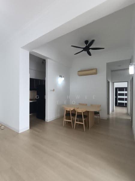 Service Residence for Rent at Rhythm Avenue - Gek Hwee Teo - Dining Room - PropertyGuru.com.my