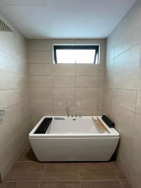Service Residence for Sale at Molek Regency - Wan Ning - Bathroom - PropertyGuru.com.my