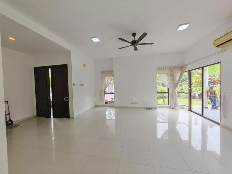 Bungalow House for Rent in Valencia (Sungai Buloh) - Celina Koh - PropertyGuru.com.my