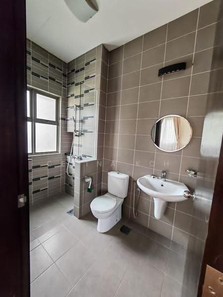 Bungalow House for Rent in Valencia (Sungai Buloh) - Celina Koh - PropertyGuru.com.my