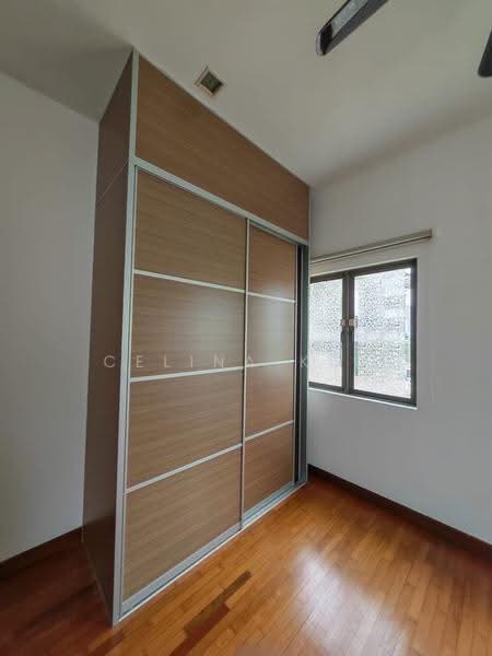 Bungalow House for Rent in Valencia (Sungai Buloh) - Celina Koh - PropertyGuru.com.my