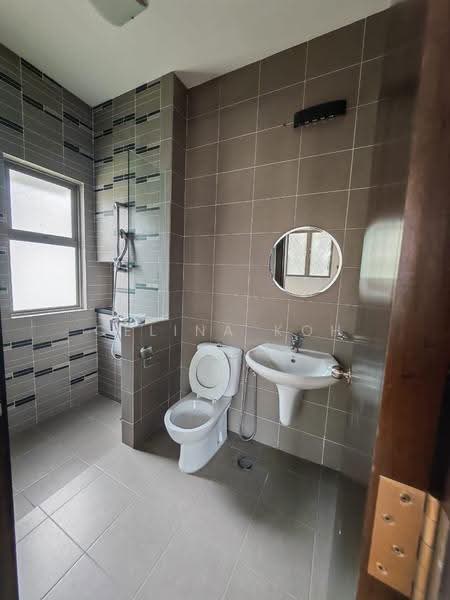 Bungalow House for Rent in Valencia (Sungai Buloh) - Celina Koh - PropertyGuru.com.my