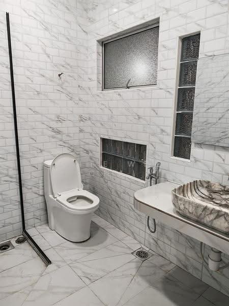 Bungalow House for Rent in Rasah Kemayan (Seremban 2) - Chee Wee Chai - Bathroom - PropertyGuru.com.my