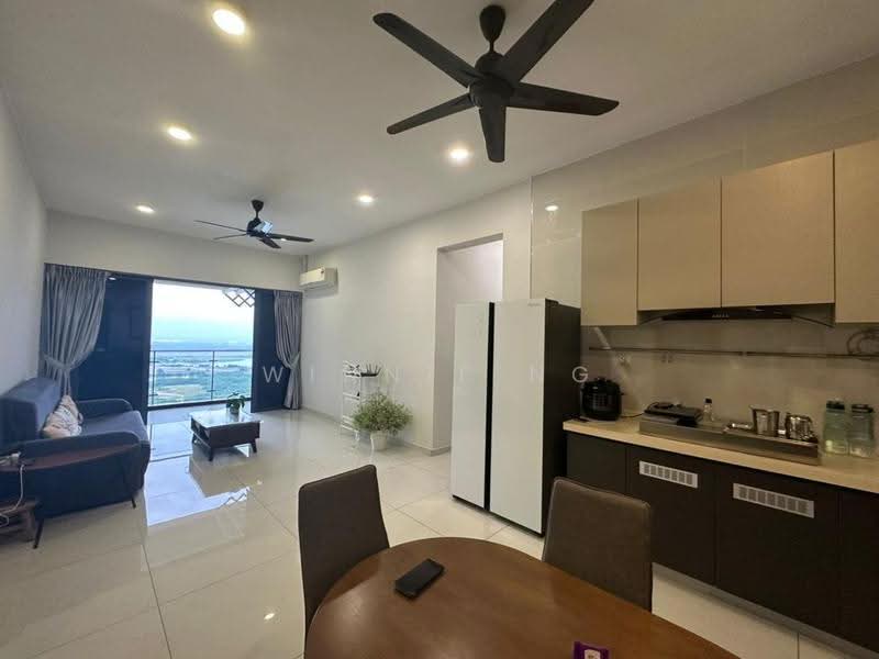 Condominium for Sale at Royal Strand @ Country Garden Danga Bay - Winnie Ng - Living Room - PropertyGuru.com.my