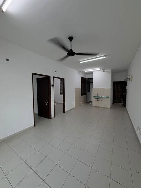 Service Residence for Sale at Lake View Suites - Yvonne Lim - Interior - PropertyGuru.com.my