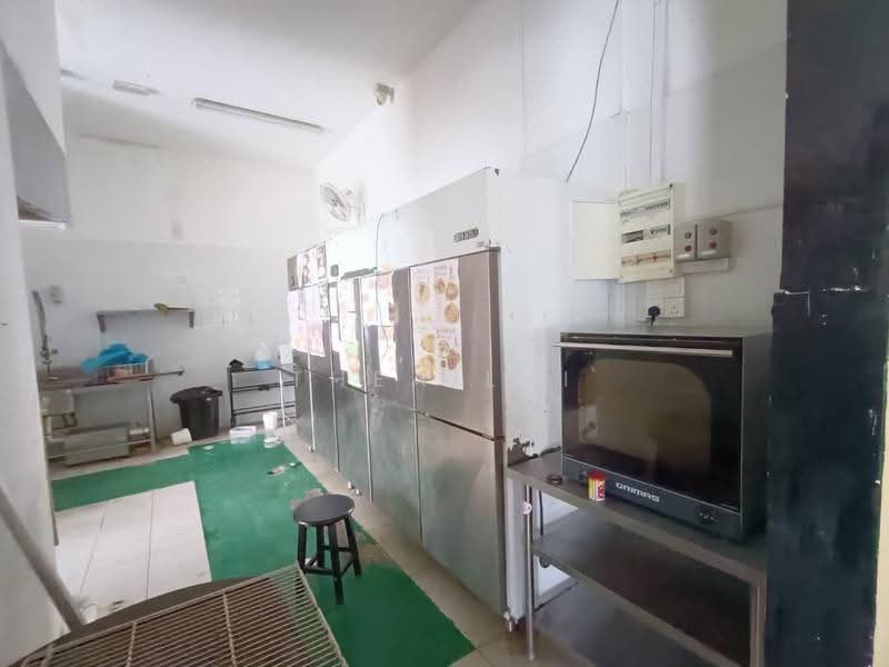 Shop / Office untuk Dijual di Taman Ekoflora (Johor Bahru) - Thea Lai - Kitchen - PropertyGuru.com.my