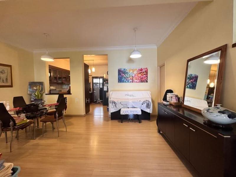 Terraced House for Sale in Bandar Botanic (Klang) - Stephanie Quek - Living Room - PropertyGuru.com.my