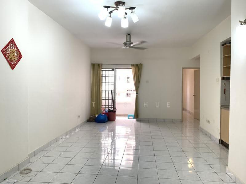 Condominium for Sale at Pelangi Damansara - Mathis Hue - Living Room - PropertyGuru.com.my
