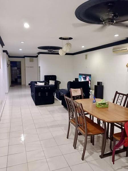 Condominium for Rent at Venice Hill - Peter Tan - Living Room - PropertyGuru.com.my