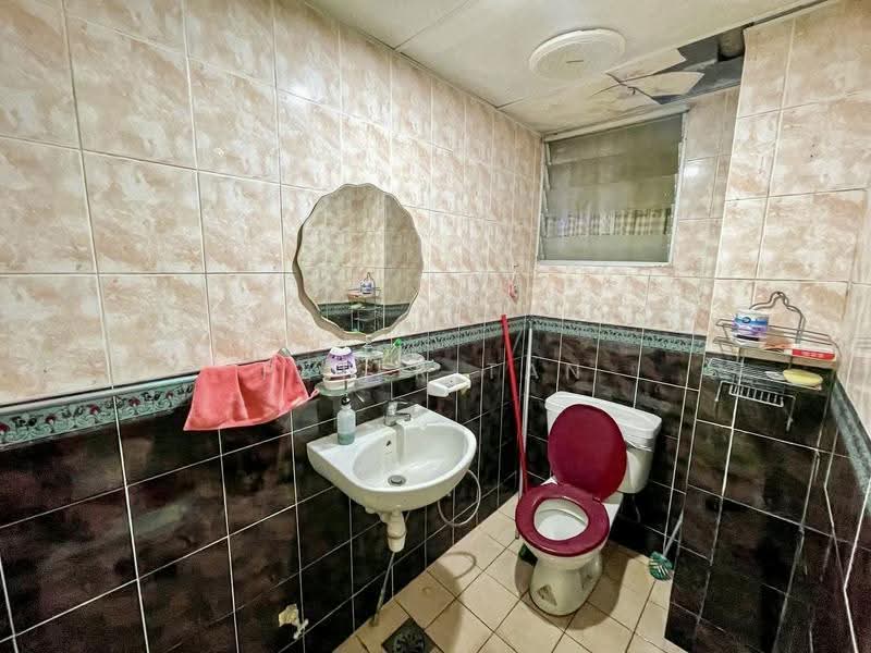 Condominium for Rent at Venice Hill - Peter Tan - Bathroom - PropertyGuru.com.my