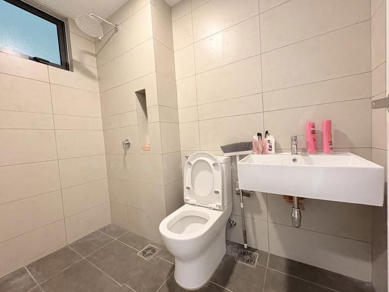 Kondominium untuk Disewa di M Adora - Afiqah zaidi - Bathroom - PropertyGuru.com.my
