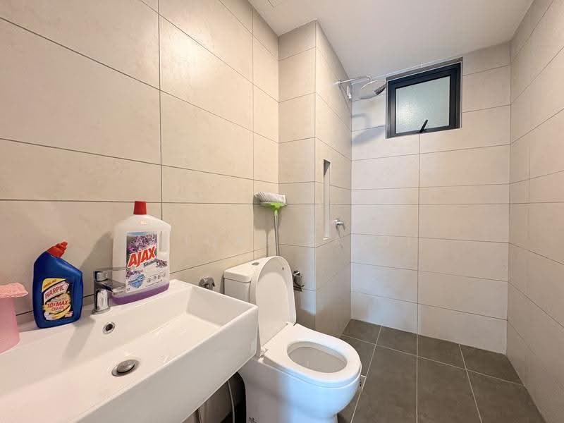 Kondominium untuk Disewa di M Adora - Afiqah zaidi - Bathroom - PropertyGuru.com.my