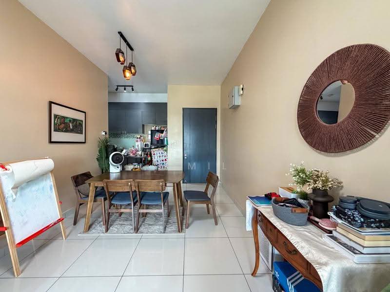 Kondominium untuk Dijual di Aura Residence - Kamil Ghazali - Dining Room - PropertyGuru.com.my