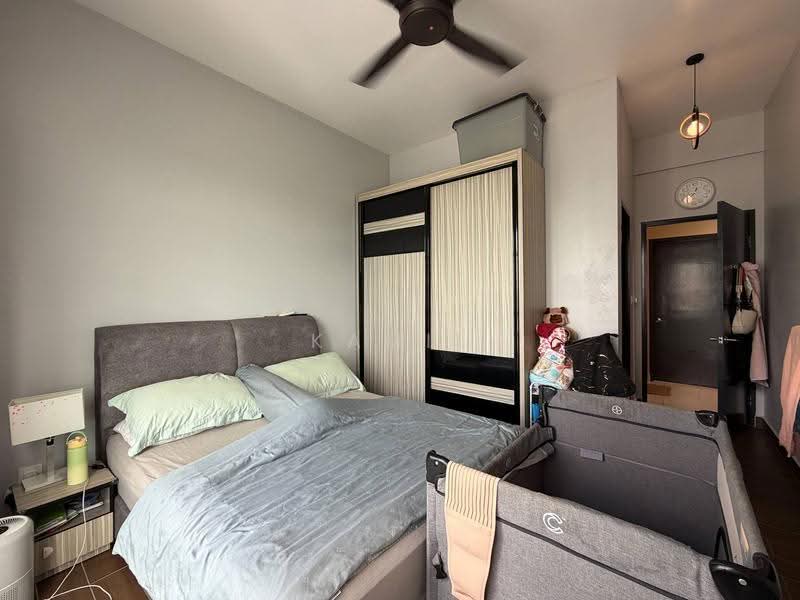 Kondominium untuk Dijual di Aura Residence - Kamil Ghazali - Bedroom - PropertyGuru.com.my