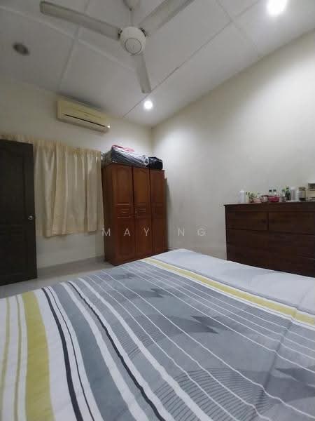 Rumah Teres 1-Tingkat untuk Dijual di Kelana Jaya (Petaling Jaya) - May Ng - Bedroom - PropertyGuru.com.my