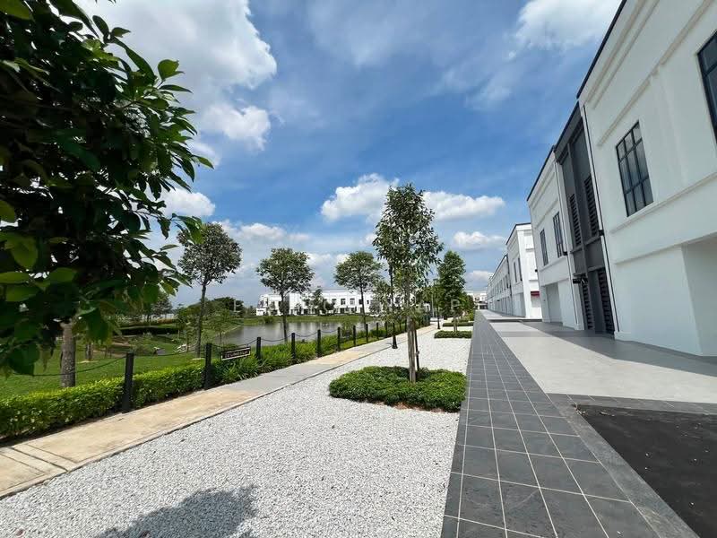 Shop for Rent in Eco Grandeur (Puncak Alam) - Eric Yap - Exterior - PropertyGuru.com.my