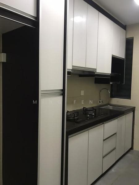 Kondominium untuk Dijual di Ascenda Residence @ Skyarena - Ming Feng - Kitchen - PropertyGuru.com.my