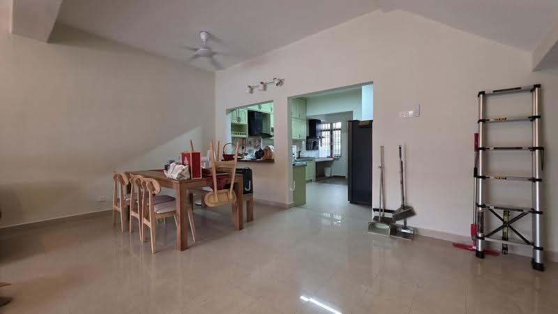 Terraced House for Sale in Kota Kemuning (Shah Alam) - J J - Dining Room - PropertyGuru.com.my