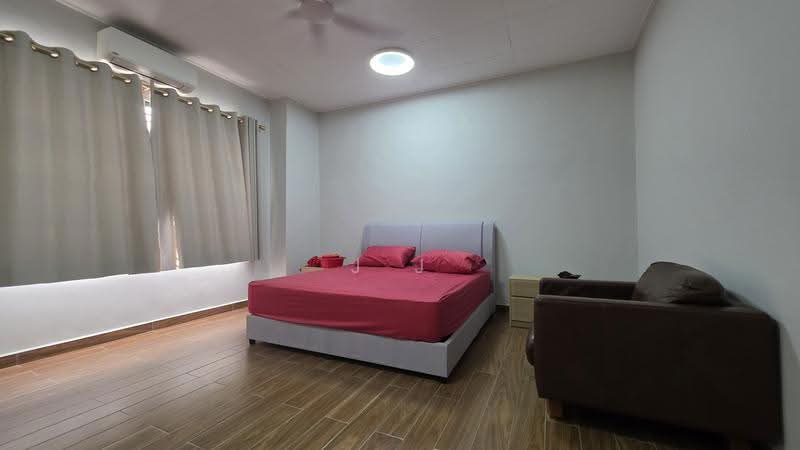 Terraced House for Sale in Kota Kemuning (Shah Alam) - J J - Bedroom - PropertyGuru.com.my