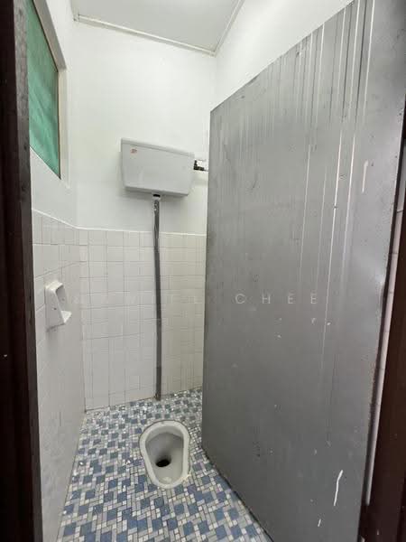 1-storey Terraced House for Rent in Gunung Rapat (Ipoh) - Daniel Chee - Bathroom - PropertyGuru.com.my