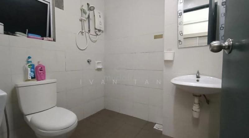 Kondominium untuk Disewa di Hijauan Heights - Ivan Tan - Bathroom - PropertyGuru.com.my