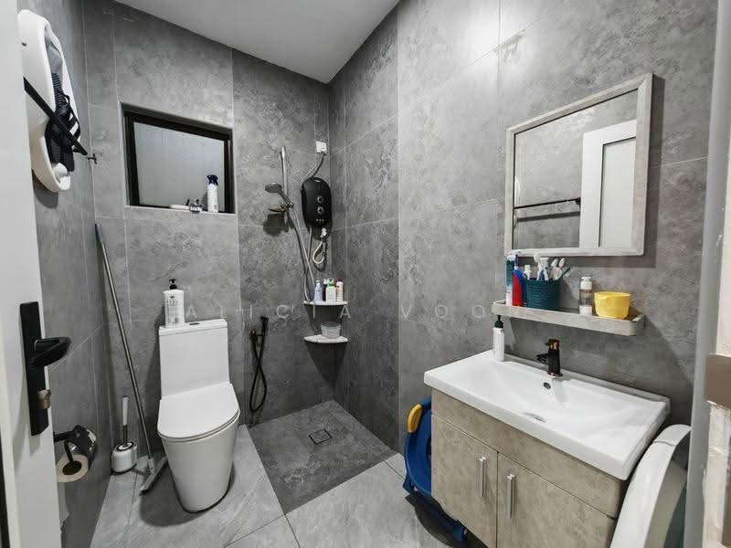 Rumah Teres 2-Tingkat untuk Dijual di Taman Seri Austin (Tebrau) - Alicia Voon - PropertyGuru.com.my