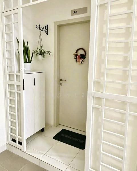 Condominium for Rent at Residensi Sateria - Hasniza Ibrahim - Entrance - PropertyGuru.com.my