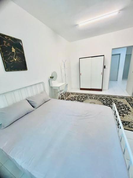 Condominium for Rent at Residensi Sateria - Hasniza Ibrahim - Bedroom - PropertyGuru.com.my