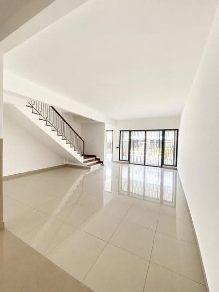 2-storey Terraced House for Sale in Elmina (Shah Alam) - Lucas Loh - Living Room - PropertyGuru.com.my