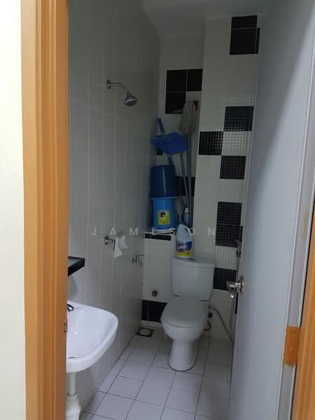 Service Residence for Rent at The Sky Executive Suites - Jameson Choo - Bathroom - PropertyGuru.com.my