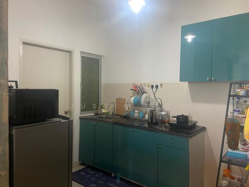 Kediaman Servis untuk Disewa di Savanna Executive Suite @ Southville City - Justin Tee - Kitchen - PropertyGuru.com.my
