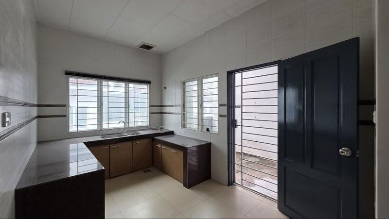 Rumah Teres 2-Tingkat untuk Dijual di Bandar Seri Botani (Ipoh) - Gary Tang - Kitchen - PropertyGuru.com.my