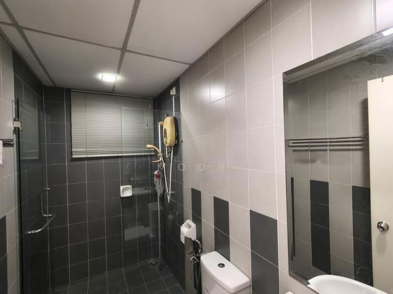 Kondominium untuk Dijual di Koi Kinrara - Moon Chiew - Bathroom - PropertyGuru.com.my