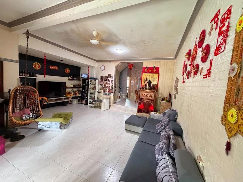 Rumah Teres 2-Tingkat untuk Dijual di Skudai (Johor) - Jameson Choo - Living Room - PropertyGuru.com.my